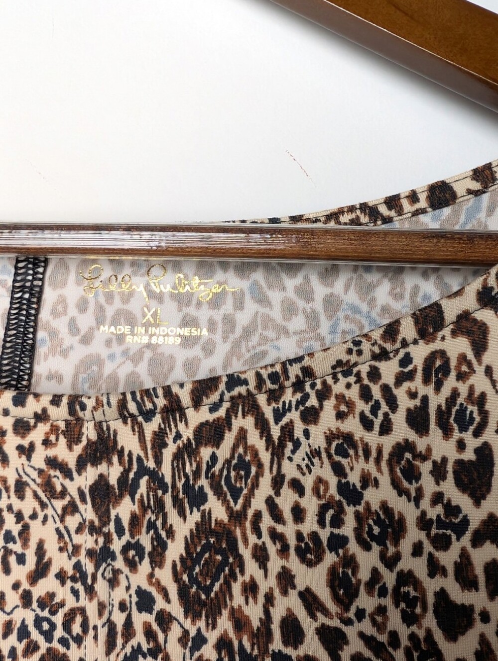 Lilly Pulitzer Long-Sleeve Animal Leopard Print Blouse  Size XL - Picture 2 of 6
